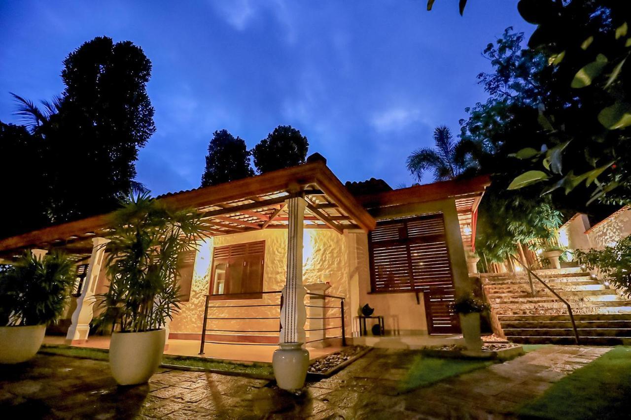 Terrace Garden Ayurveda Resort Велігама Екстер'єр фото