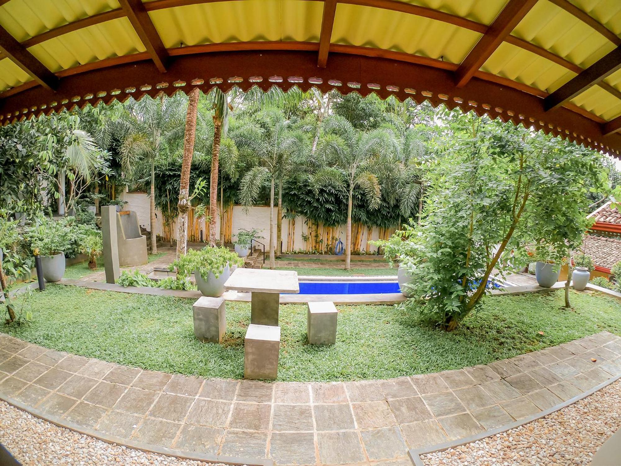 Terrace Garden Ayurveda Resort Велігама Екстер'єр фото