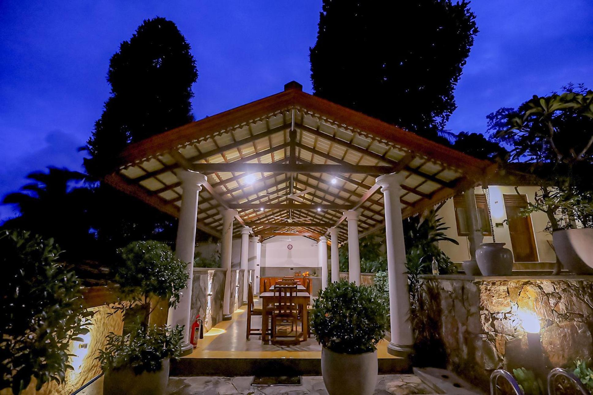 Terrace Garden Ayurveda Resort Велігама Екстер'єр фото